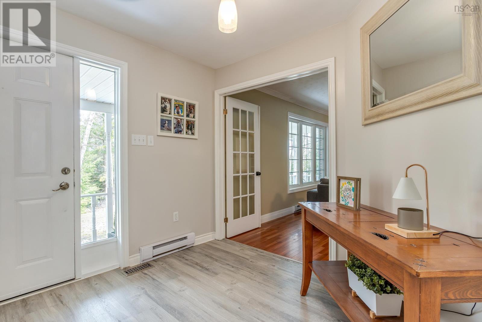 Property at 10 Somerset Court image 5