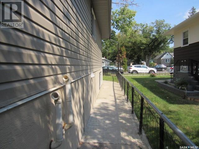 Property at 1811 20th STREET W image 3