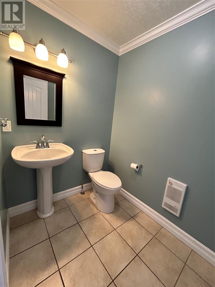 21 Smallwood Drive, Port Aux Basques, Newfoundland & Labrador  A0M 1C0 - Photo 17 - 1284091