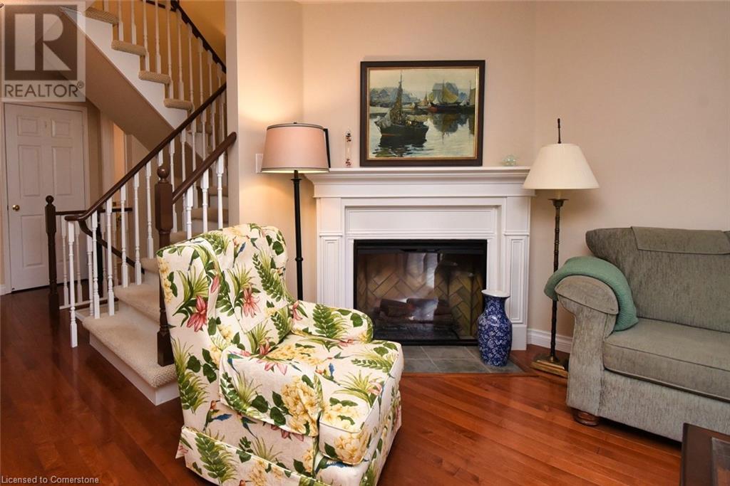 11 Pirie Drive Unit# 44, Dundas, Ontario  L9H 6Z6 - Photo 4 - 40716165