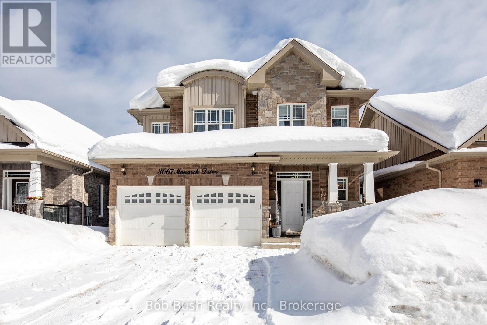 3067 Monarch Drive, Orillia, Ontario  L3V 8K3 - Photo 2 - S12008909