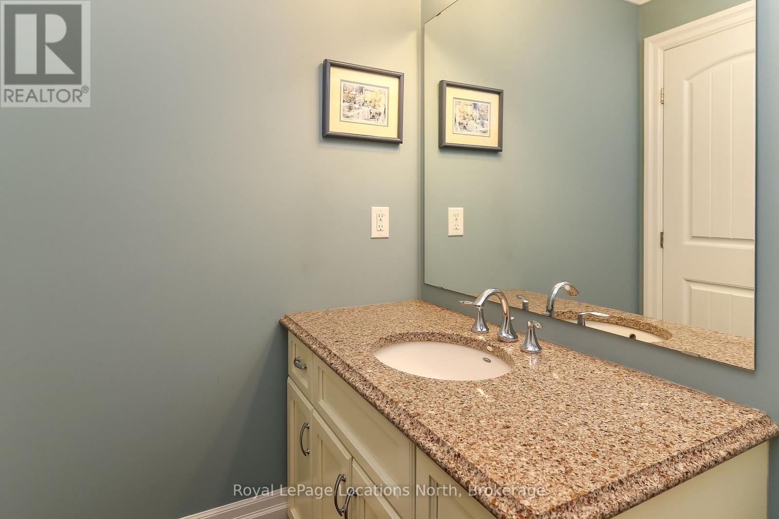64 Greenway Drive, Wasaga Beach, Ontario  L9Z 2W9 - Photo 26 - S12073681