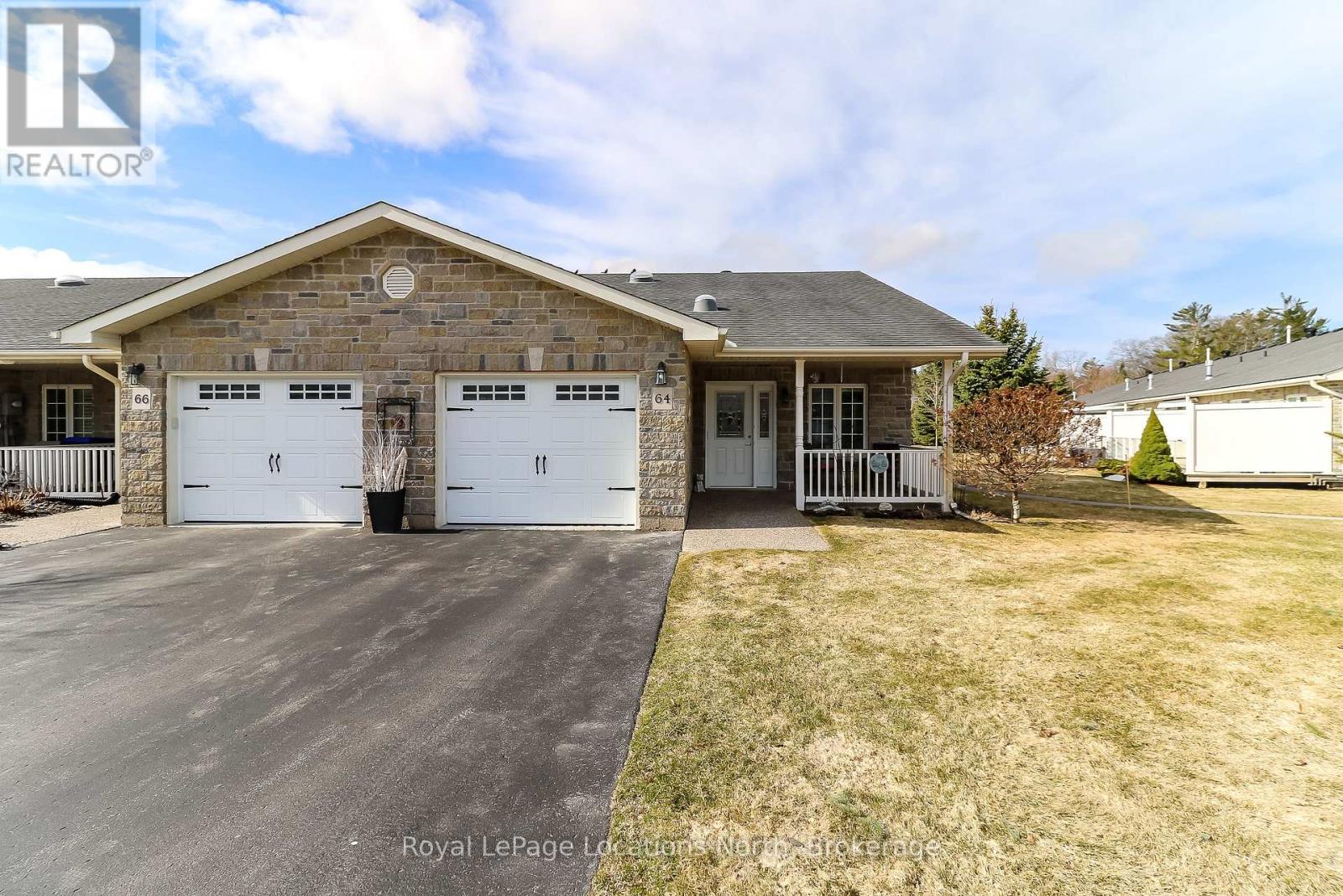 64 Greenway Drive, Wasaga Beach, Ontario  L9Z 2W9 - Photo 4 - S12073681