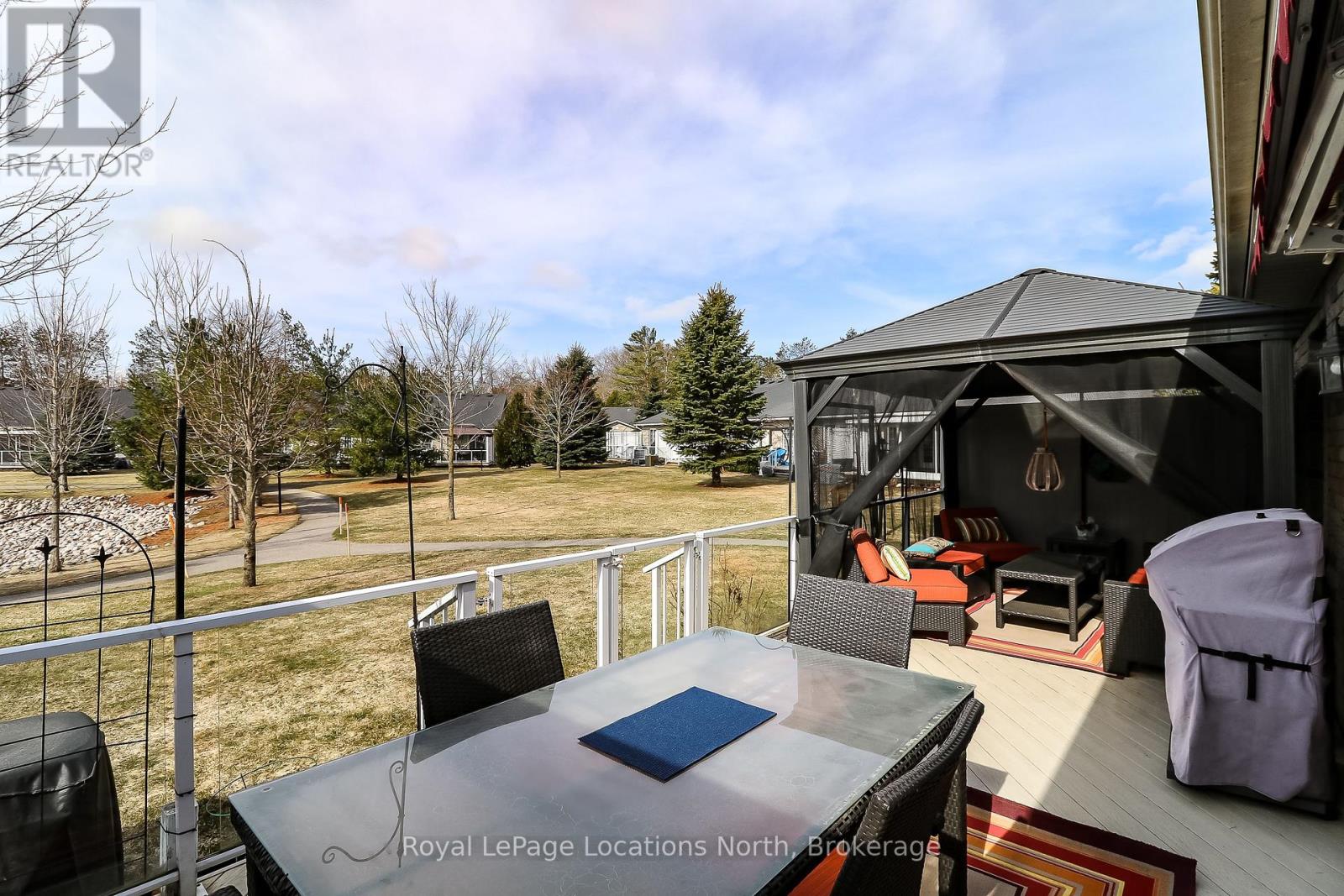 64 Greenway Drive, Wasaga Beach, Ontario  L9Z 2W9 - Photo 40 - S12073681