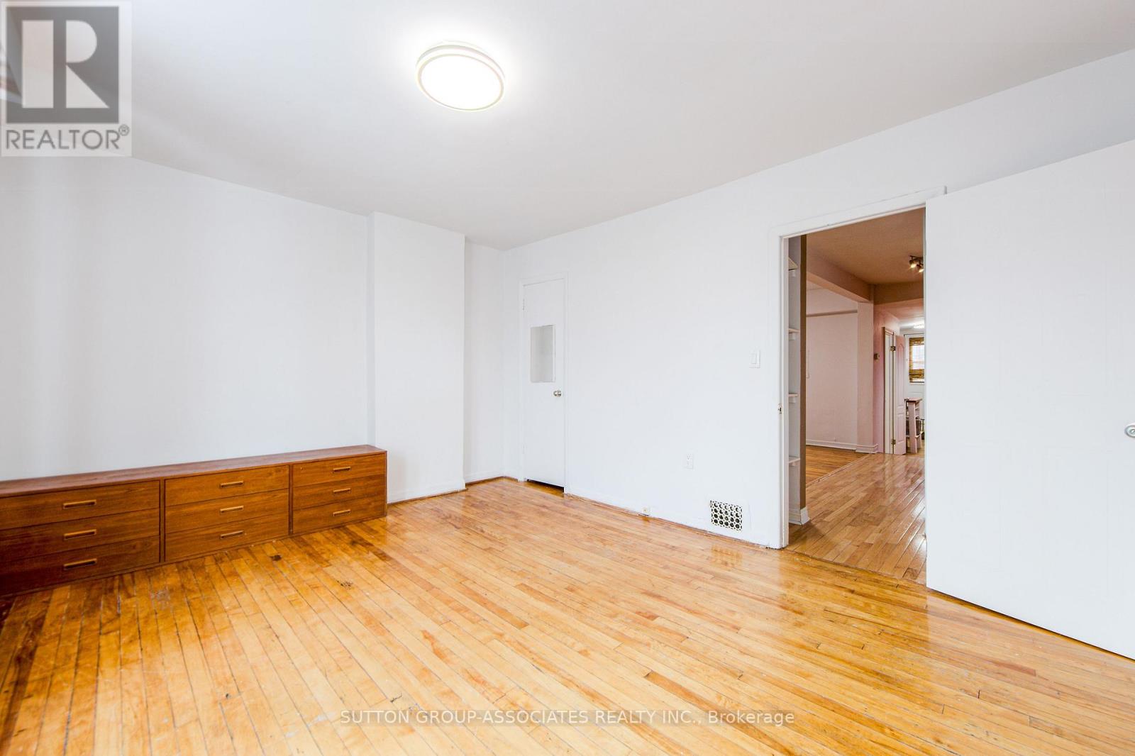 50 Lappin Avenue, Toronto, Ontario  M6H 1Y4 - Photo 15 - W12097231