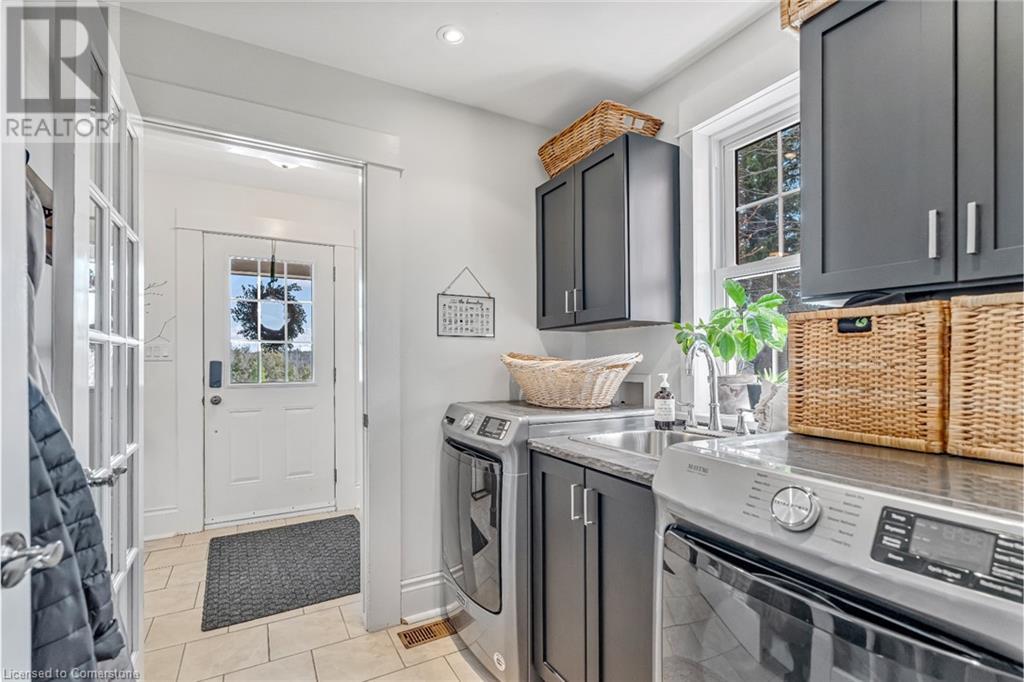 1288 Brock Road, Flamborough, Ontario  L9H 5E4 - Photo 23 - 40717789