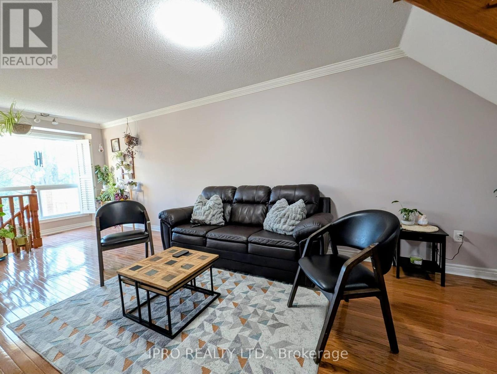 Property at 37 - 7284 BELLSHIRE GATE image 4