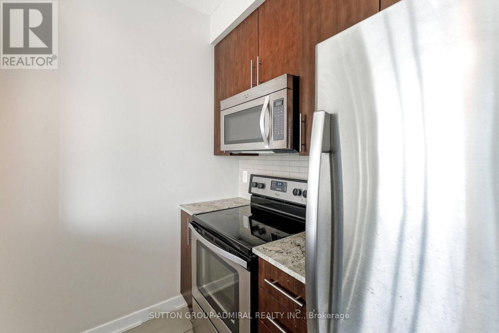 806 - 4099 Brickstone Mews, Mississauga, Ontario  L5B 0G2 - Photo 8 - W12100613