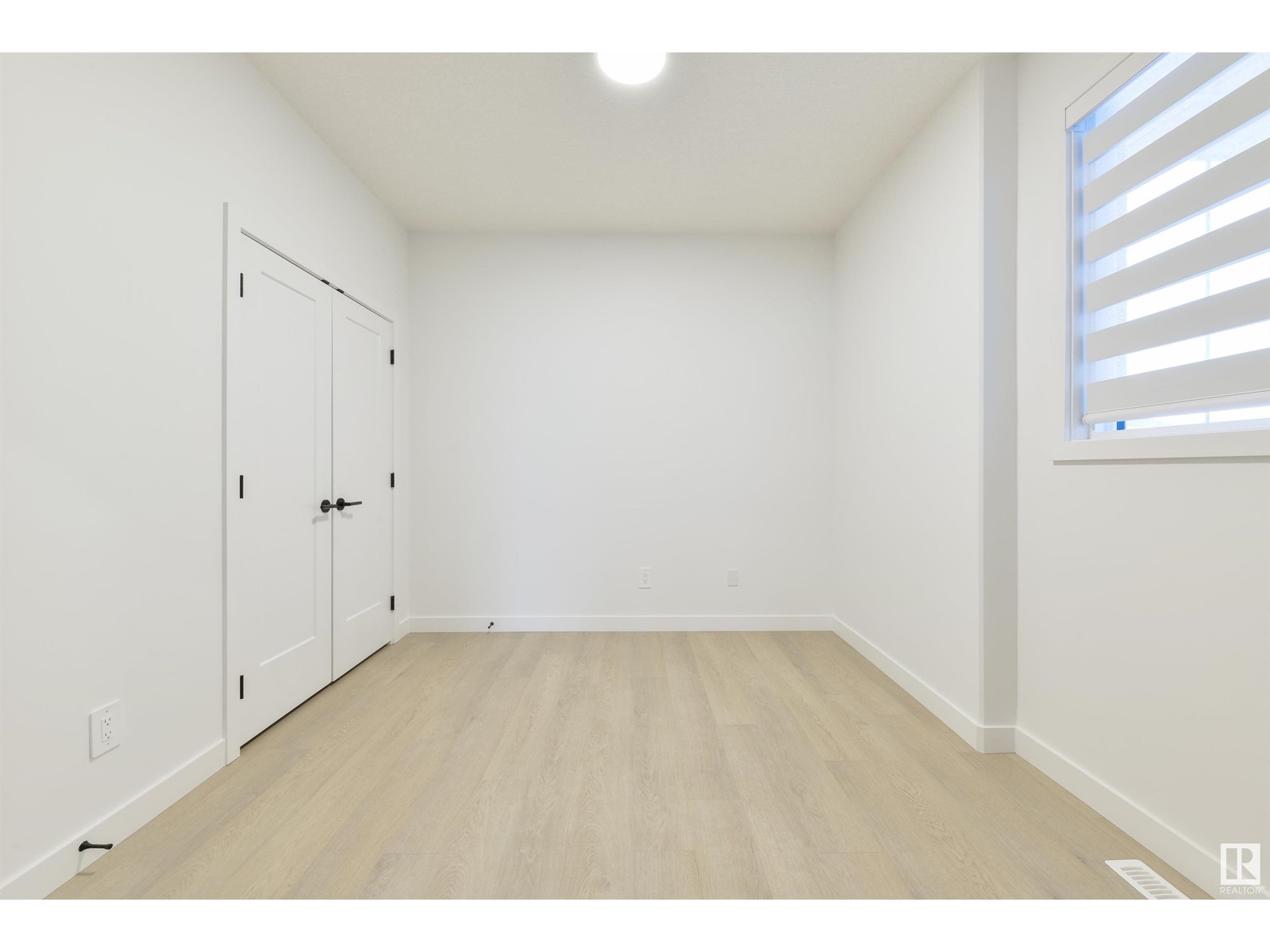 Property at 2009 FLYCATCHER PT NW image 5