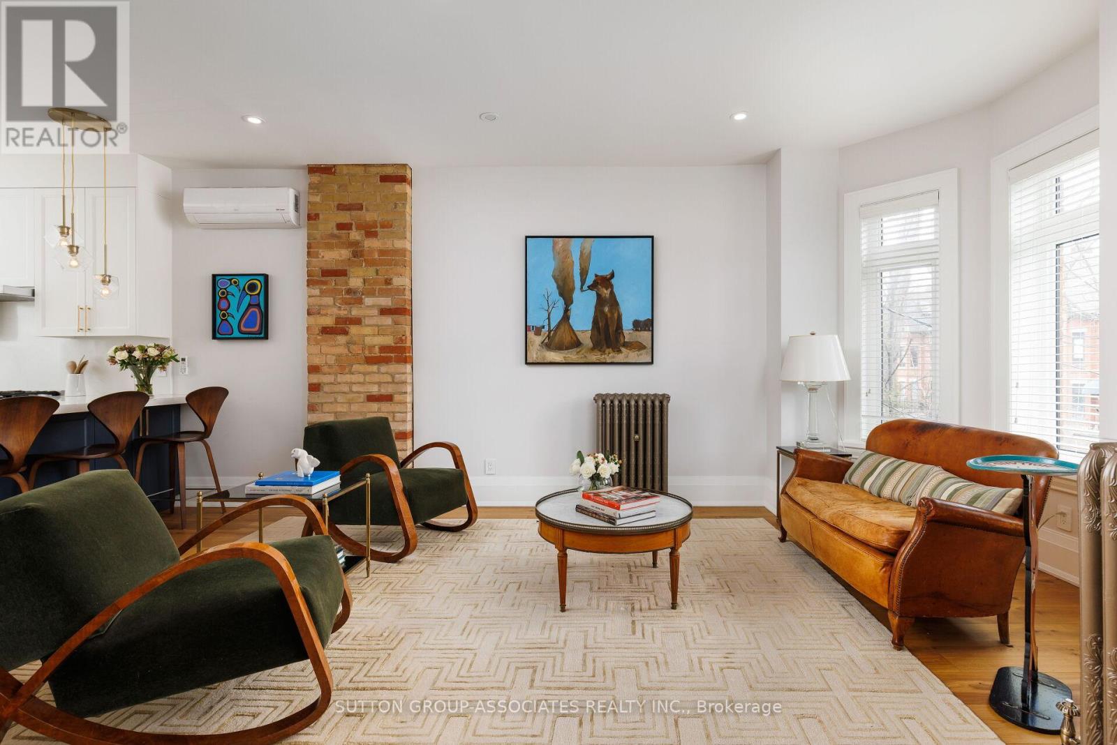 Property at 38 HOWLAND AVENUE image 4