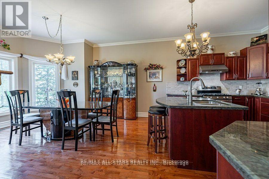 182 Charlore Park Drive, Kawartha Lakes, Ontario  K0L 2W0 - Photo 11 - X12100822
