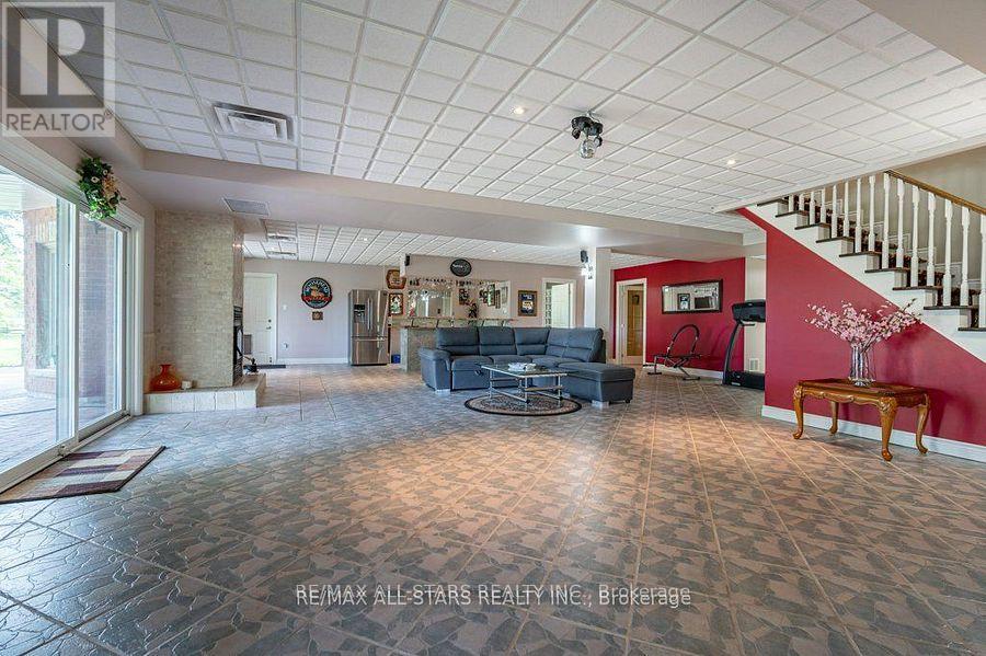 182 Charlore Park Drive, Kawartha Lakes, Ontario  K0L 2W0 - Photo 23 - X12100822