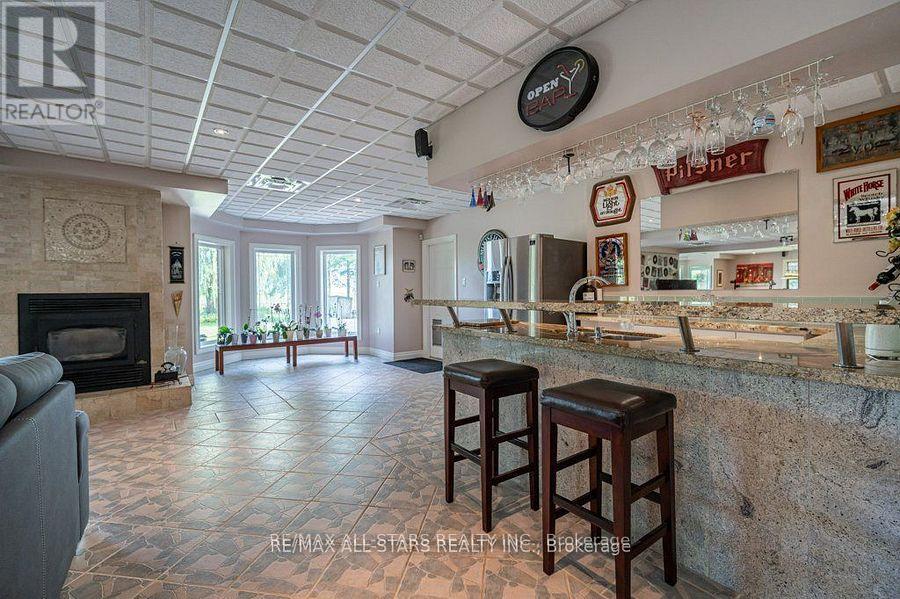 182 Charlore Park Drive, Kawartha Lakes, Ontario  K0L 2W0 - Photo 27 - X12100822