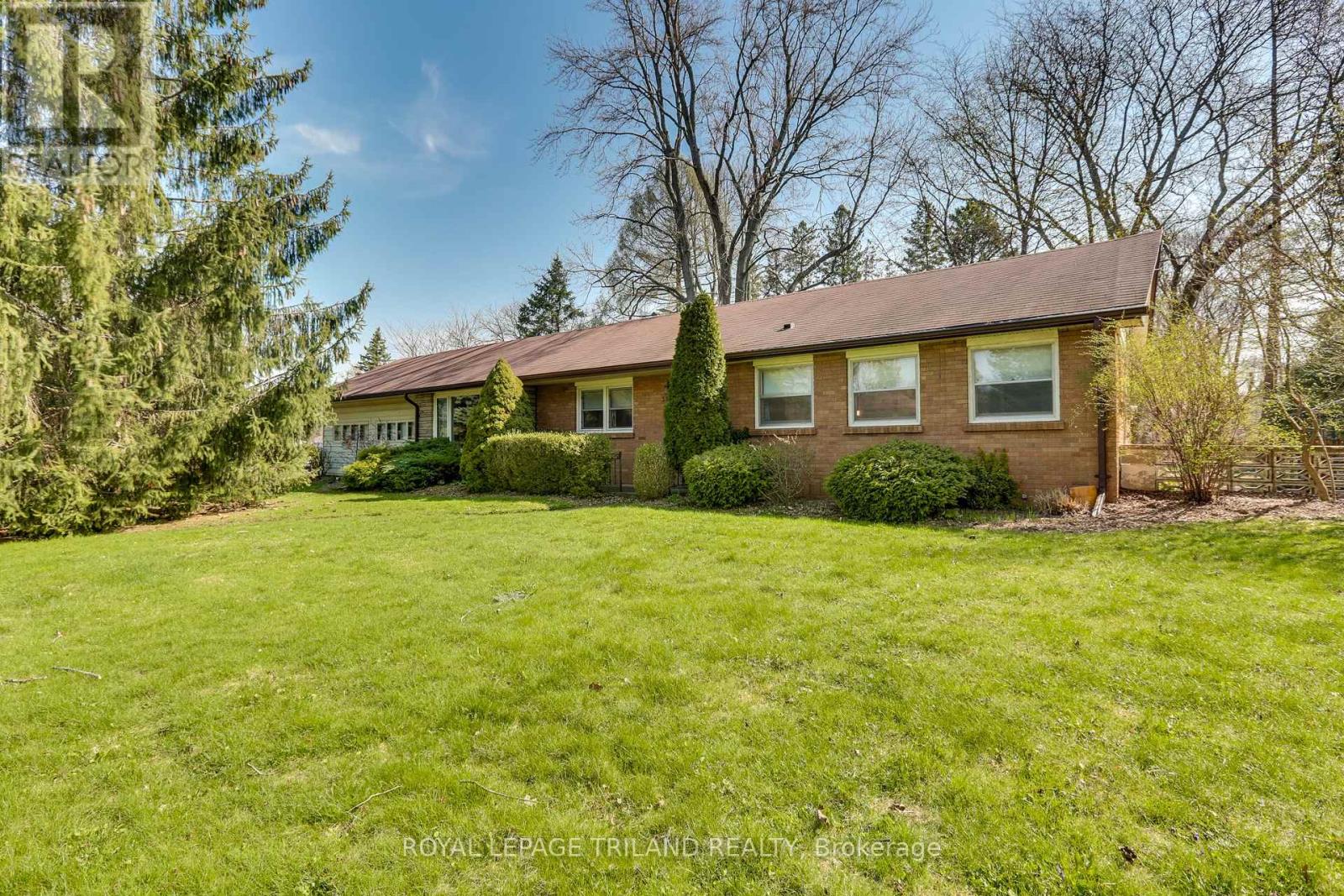 392 Colville Boulevard