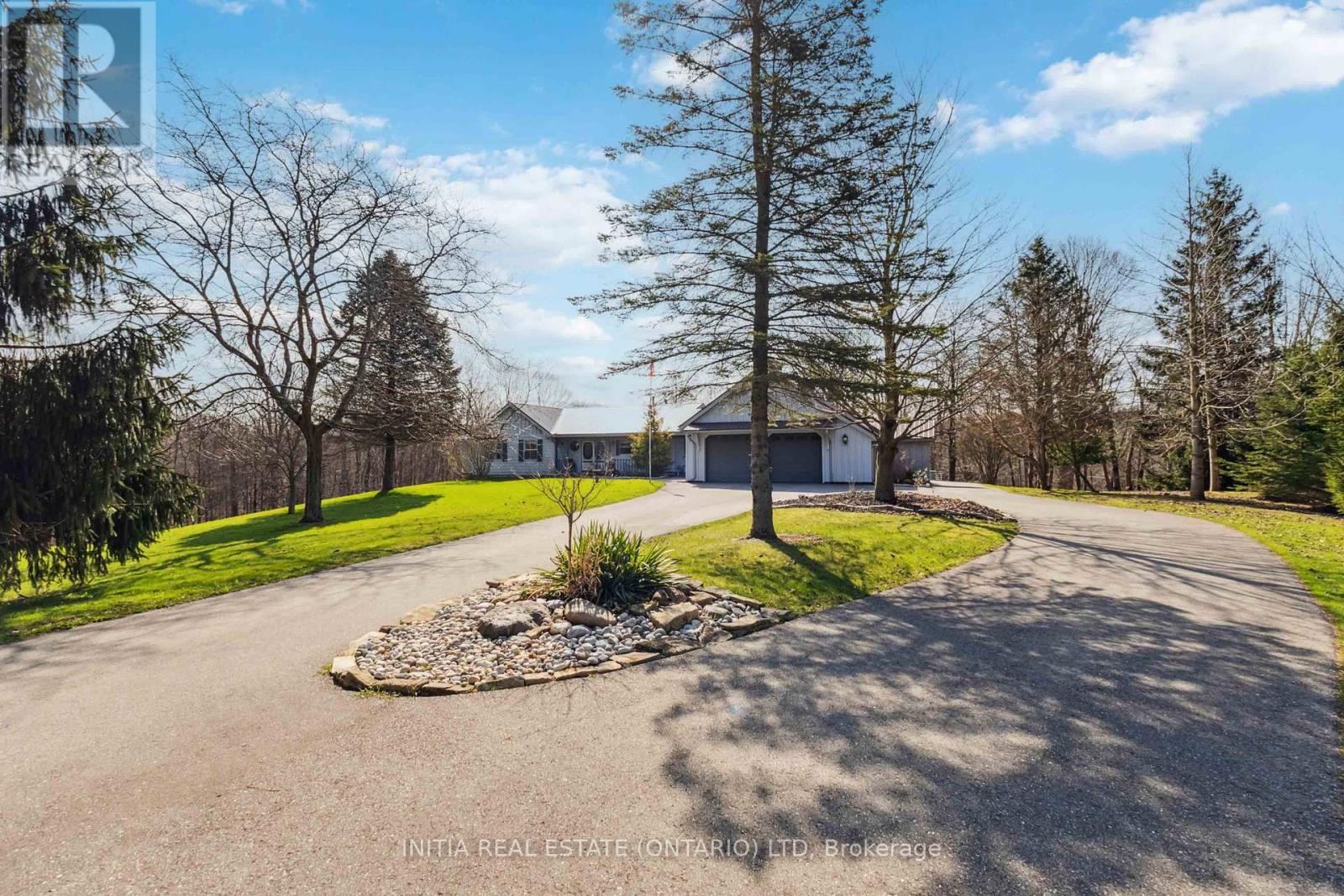 42420 Dexter Line, Central Elgin, Ontario  N0L 2L0 - Photo 3 - X12100823