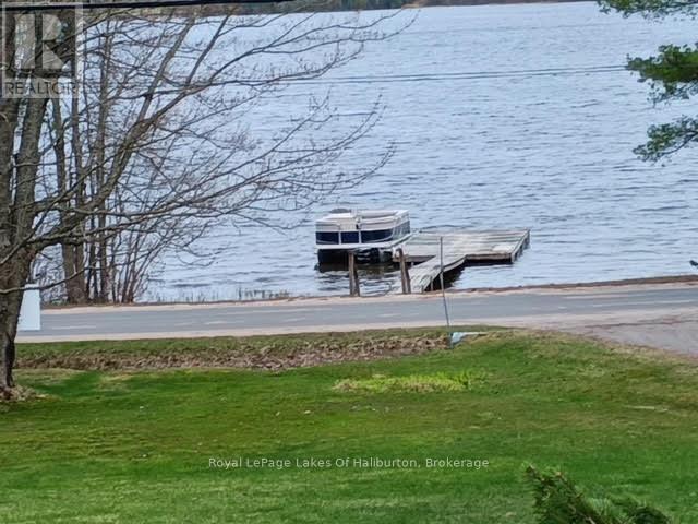 1293 Green Lake Road, Dysart Et Al, Ontario  K0M 1S0 - Photo 6 - X12095818