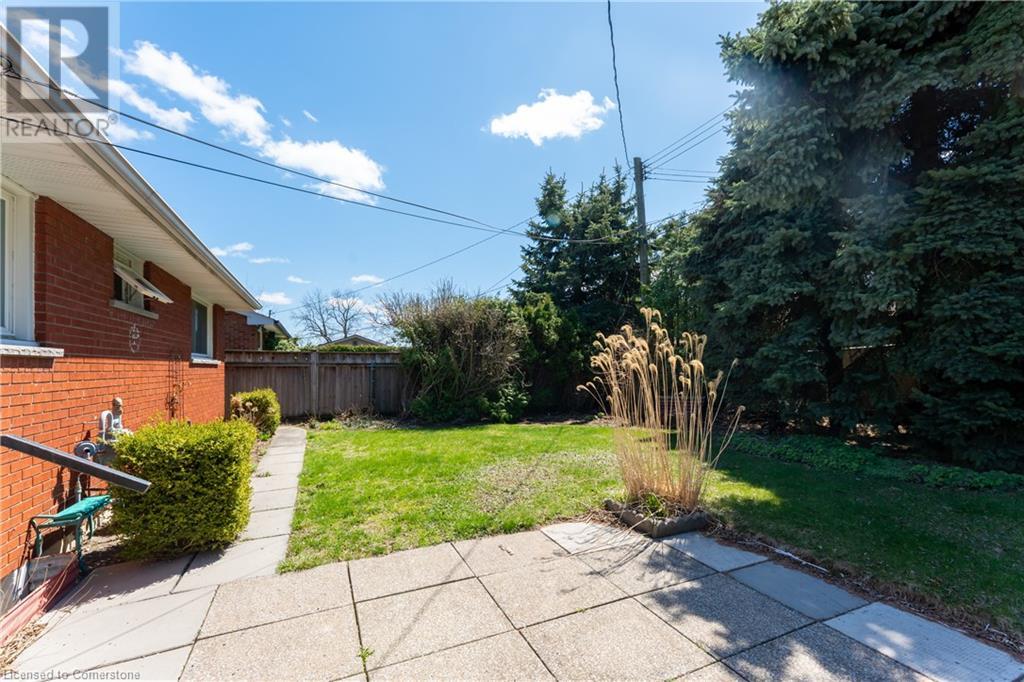 181 Burrwood Drive, Hamilton, Ontario  L9C 3T3 - Photo 34 - 40709954