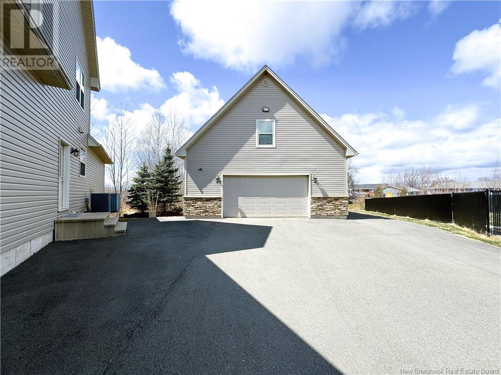 Property at 120 Carrington Drive image 4
