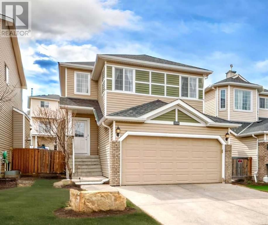Property at 220 Royal Elm Road NW image 1