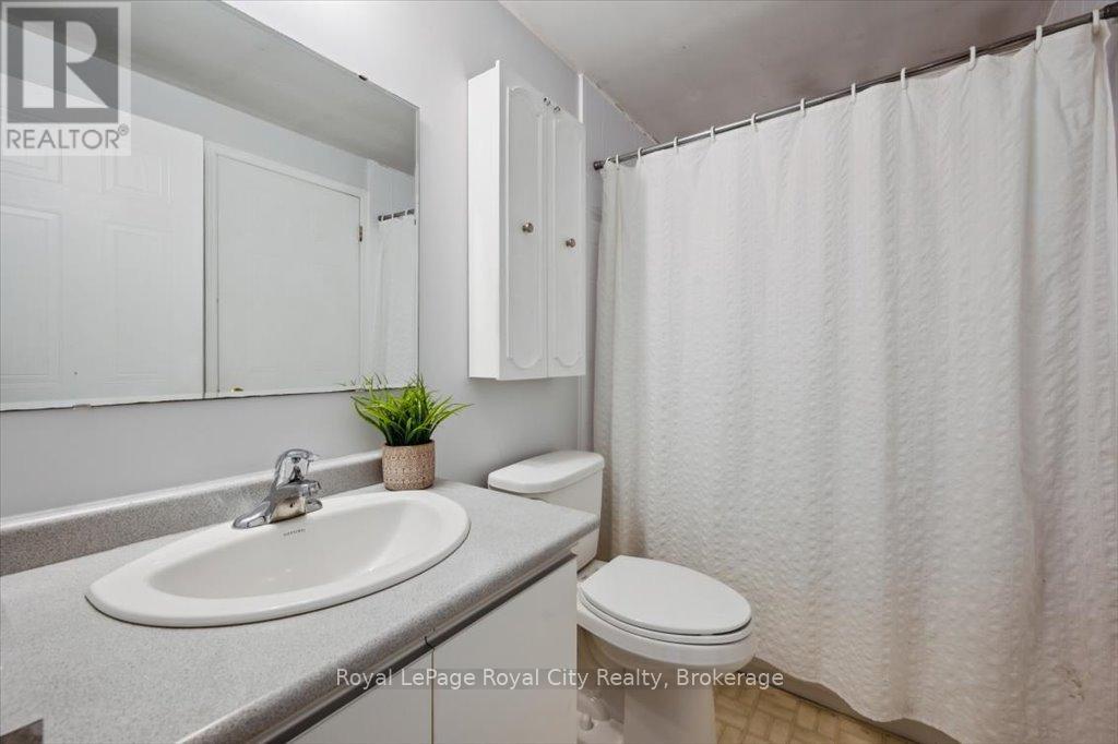 118 Cole Road, Guelph, Ontario  N1G 4S3 - Photo 24 - X12100633