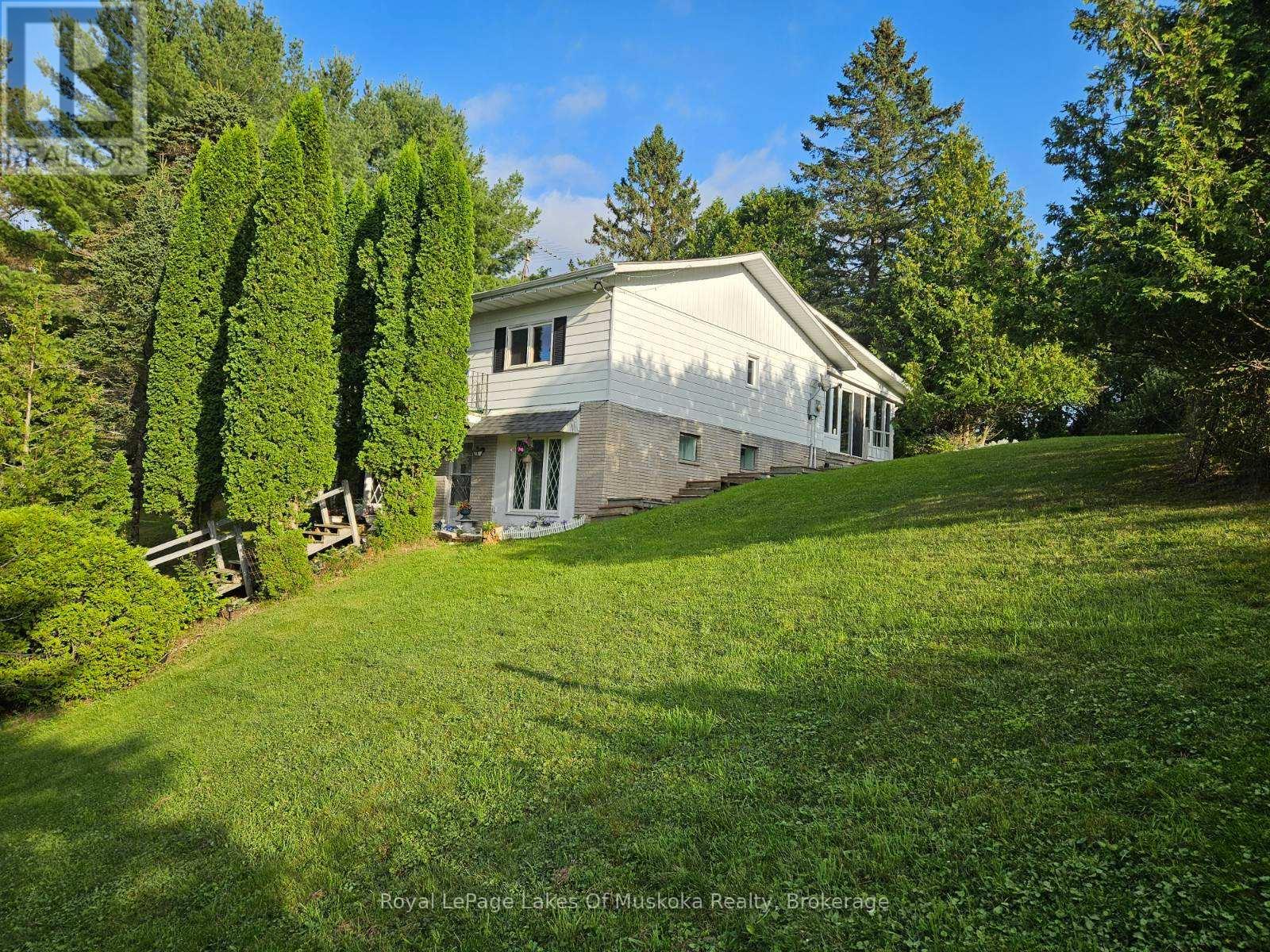 140 BEAUMONT DRIVE, Bracebridge, Ontario