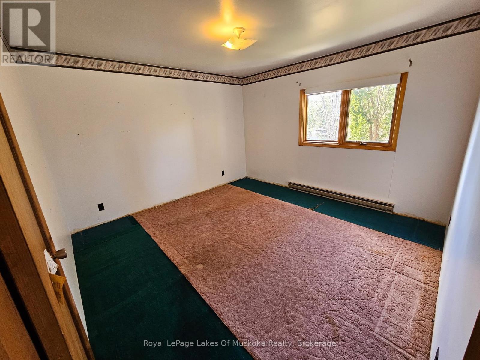 140 Beaumont Drive, Bracebridge, Ontario  P1L 1X2 - Photo 21 - X12100649