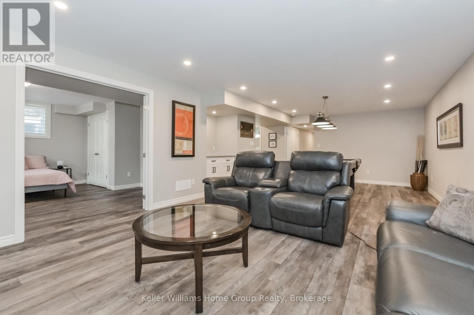 51 Murray Drive, Centre Wellington, Ontario  N0B 1S0 - Photo 30 - X12100661