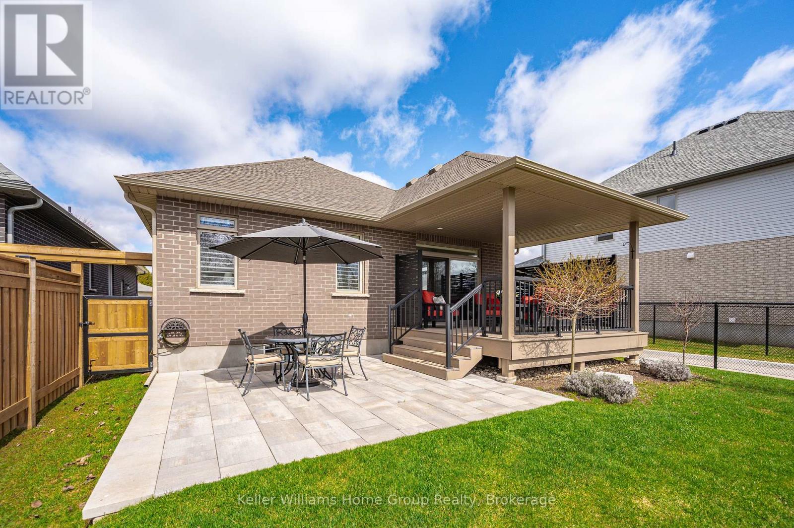 51 Murray Drive, Centre Wellington, Ontario  N0B 1S0 - Photo 38 - X12100661