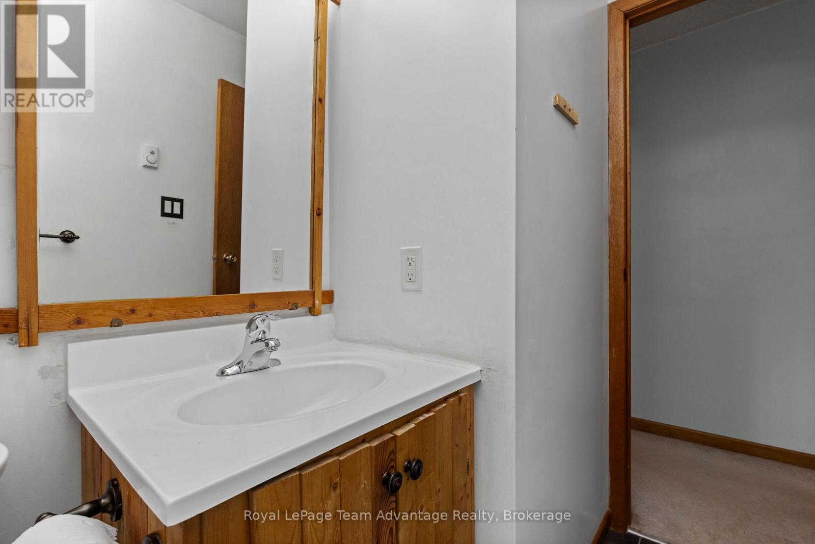 9 Smithpine Crescent, Mckellar, Ontario  P2A 2W7 - Photo 18 - X12100662