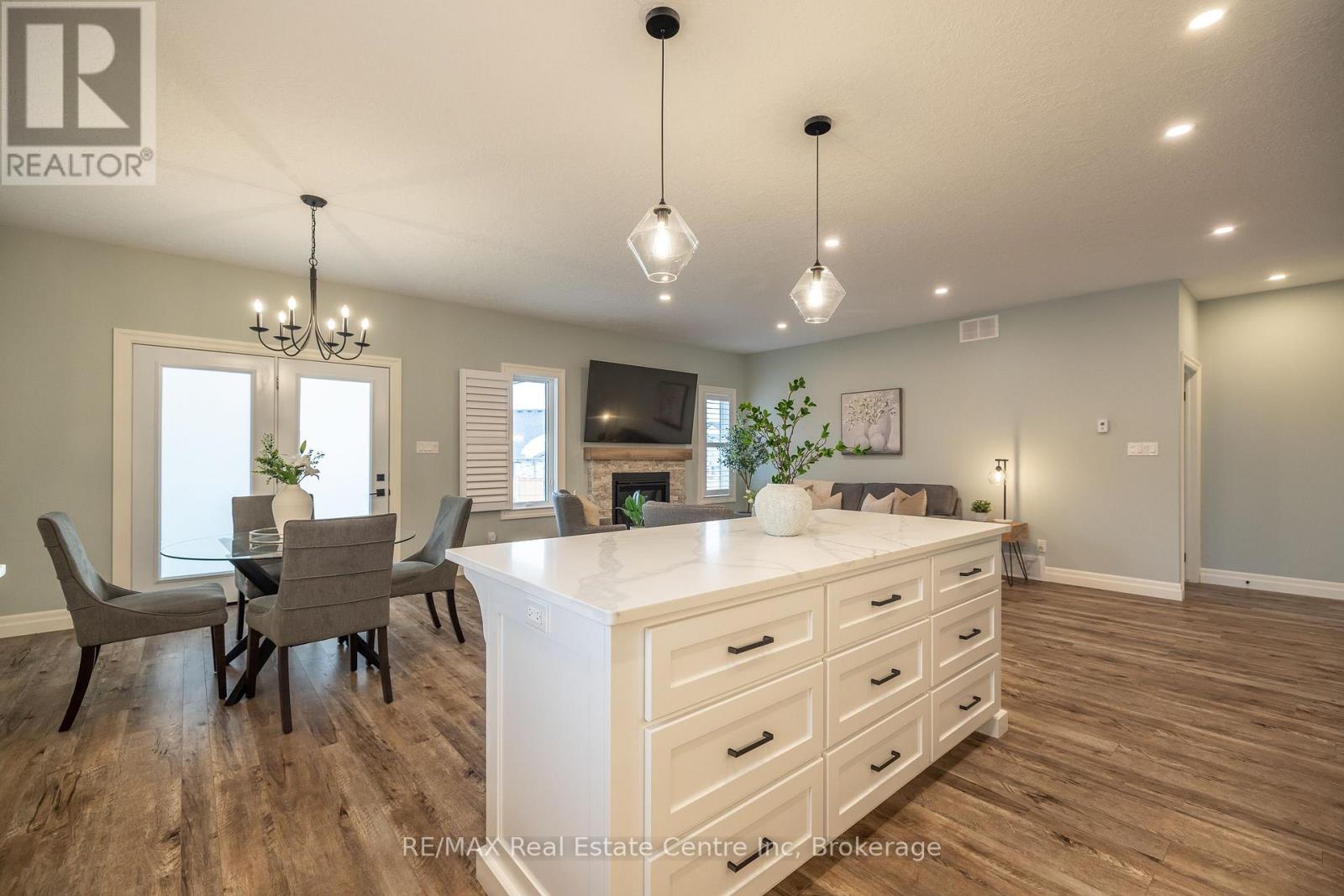 430 Keeso Lane, North Perth, Ontario  N2W 0J3 - Photo 29 - X12100768