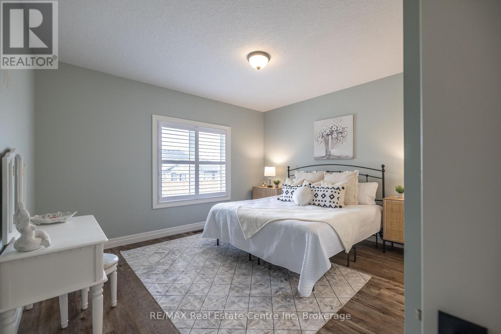 430 Keeso Lane, North Perth, Ontario  N2W 0J3 - Photo 35 - X12100768