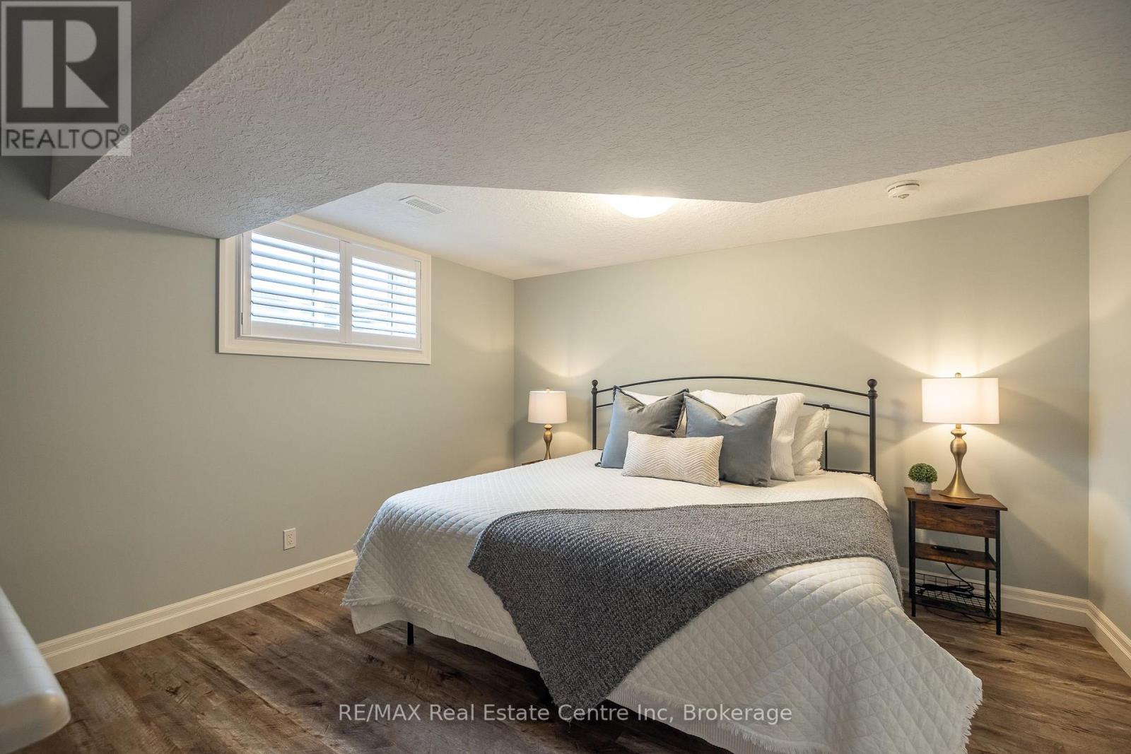 430 Keeso Lane, North Perth, Ontario  N2W 0J3 - Photo 40 - X12100768