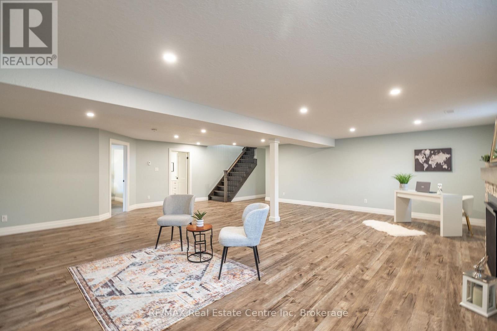 430 Keeso Lane, North Perth, Ontario  N2W 0J3 - Photo 42 - X12100768