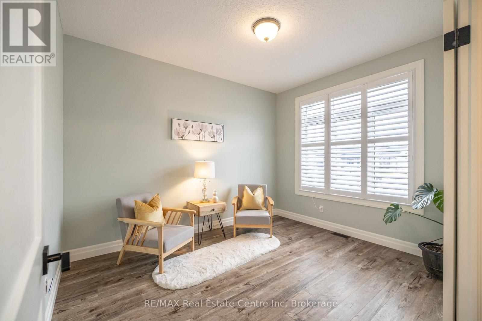 430 Keeso Lane, North Perth, Ontario  N2W 0J3 - Photo 8 - X12100768