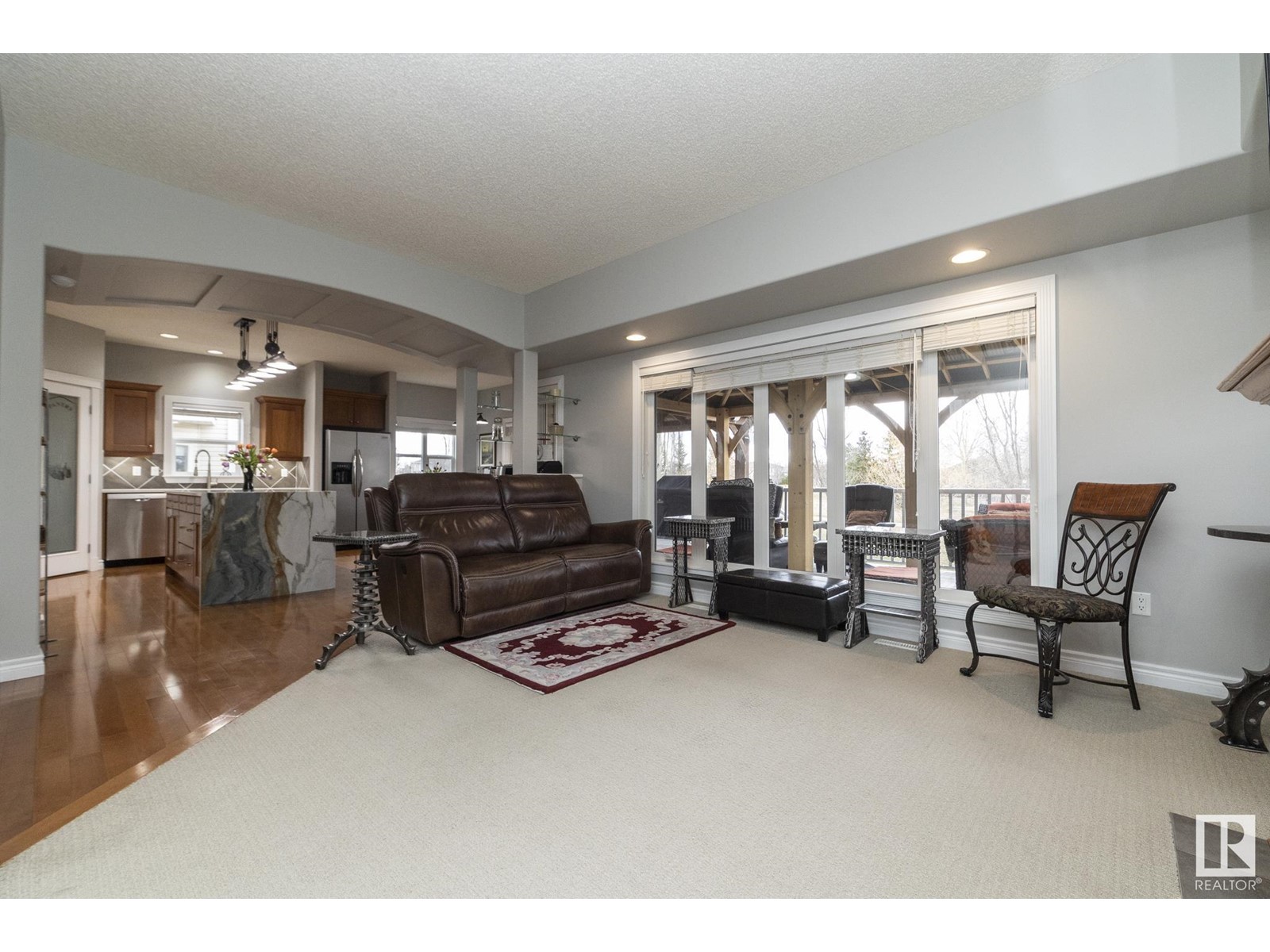 Property at 12 WILKINSON PL image 4