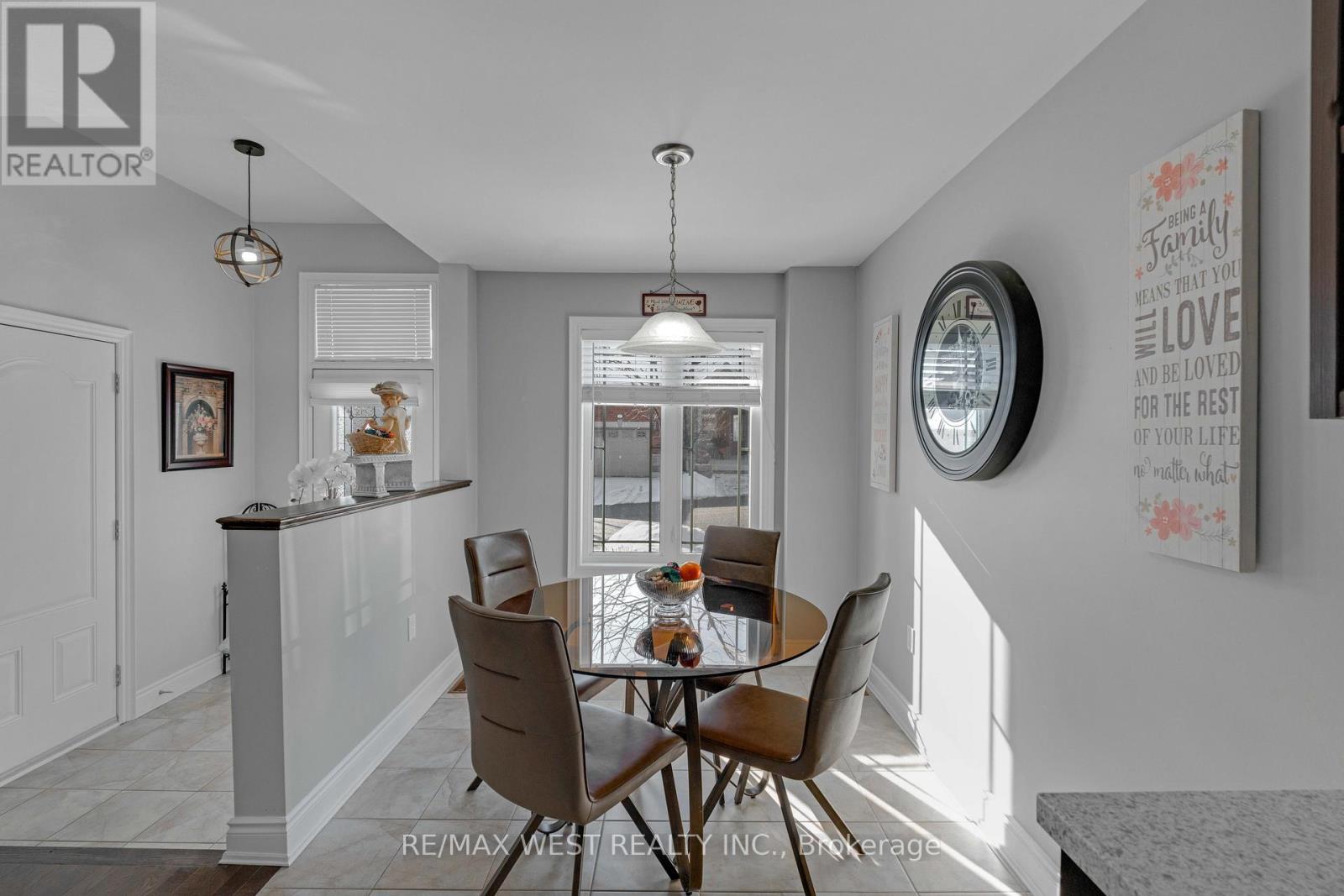 21 Upper Highland, New Tecumseth, Ontario  L9R 0K5 - Photo 19 - N12100761
