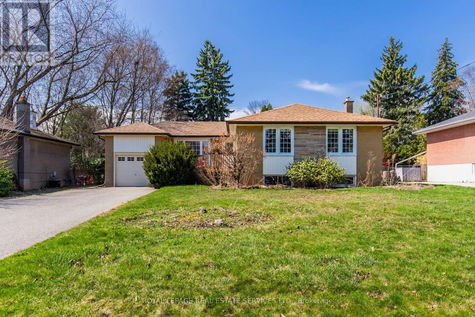 Main - 244 Snowden Road, Oakville, Ontario  L6L 3X5 - Photo 2 - W12100706