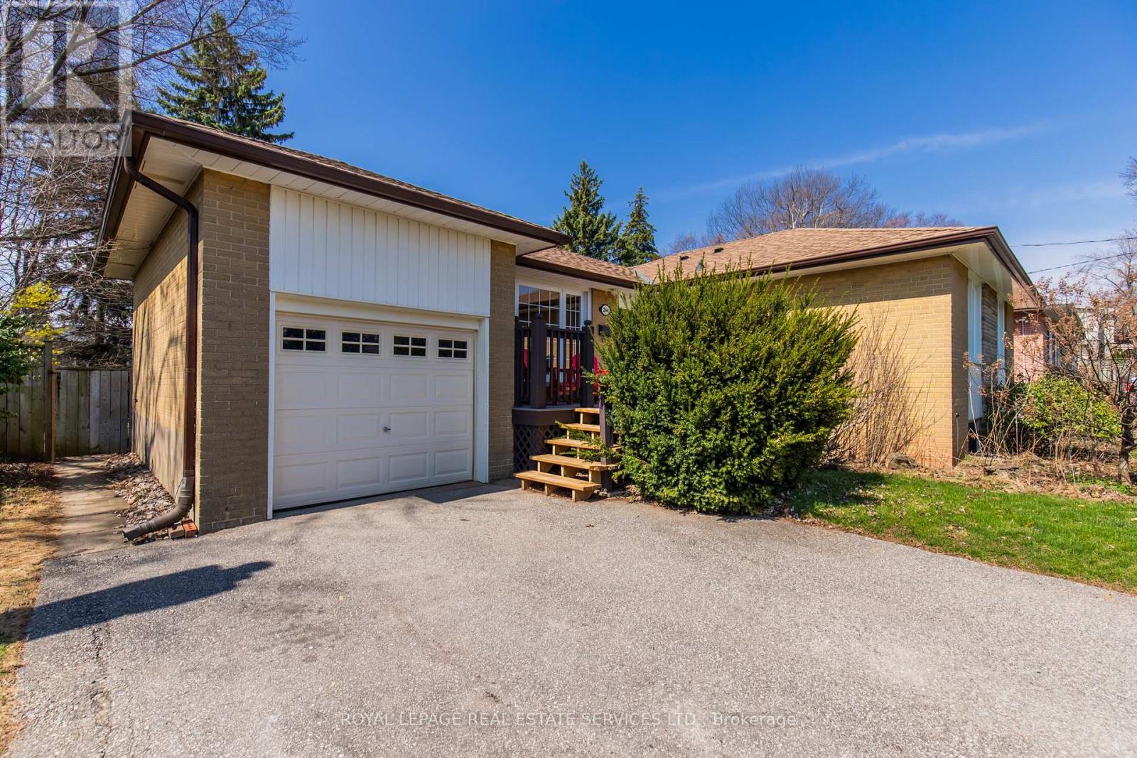Main - 244 Snowden Road, Oakville, Ontario  L6L 3X5 - Photo 3 - W12100706