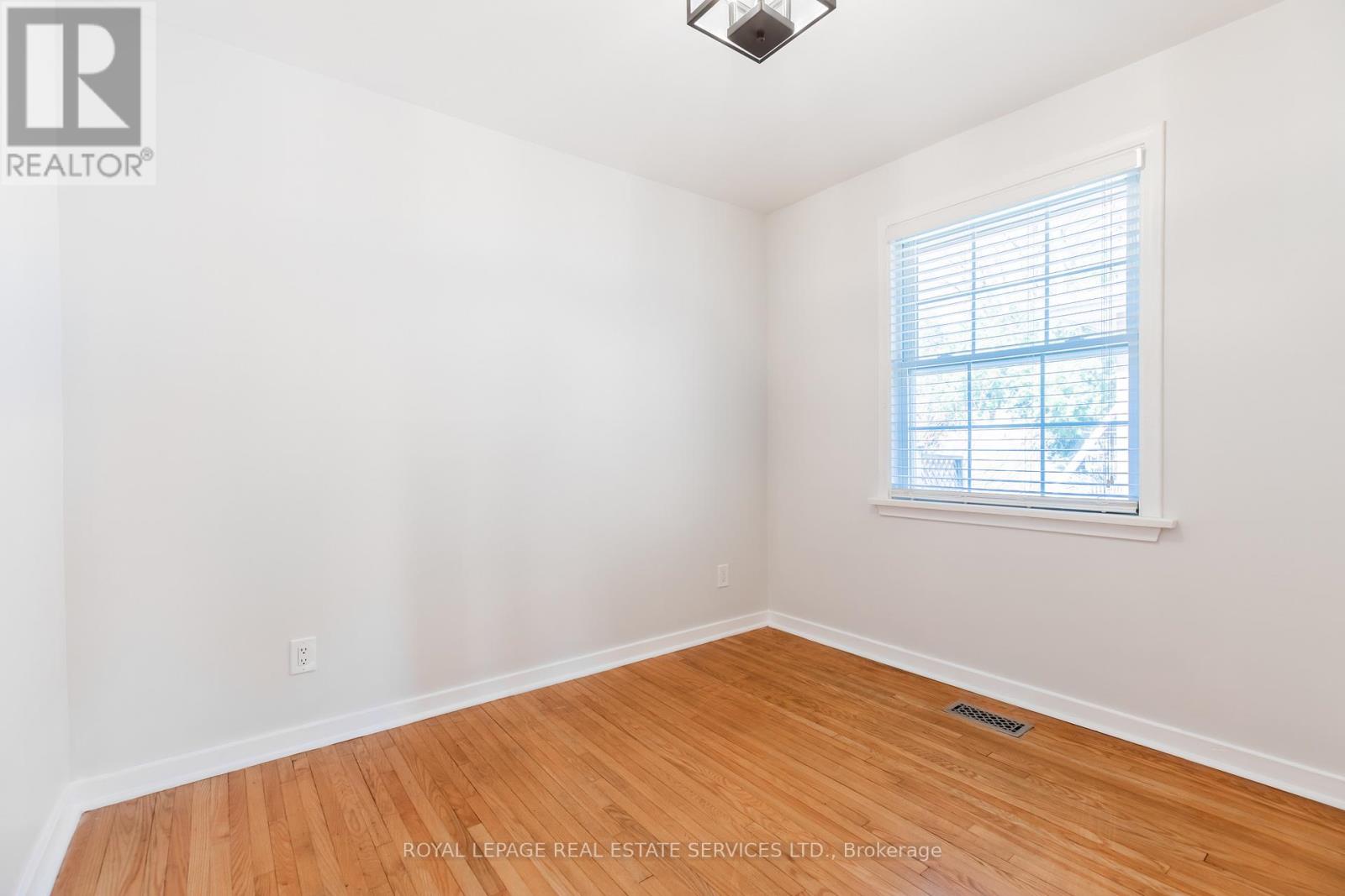 Main - 244 Snowden Road, Oakville, Ontario  L6L 3X5 - Photo 32 - W12100706