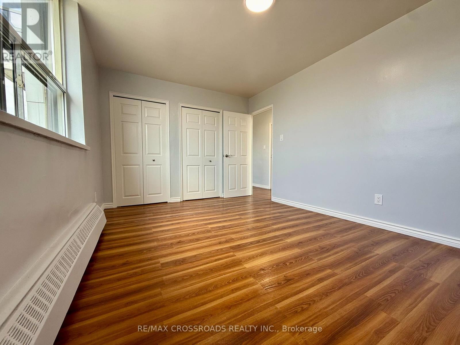 502 - 363 Lakeshore Road E, Mississauga, Ontario  L5G 1H7 - Photo 7 - W12100827