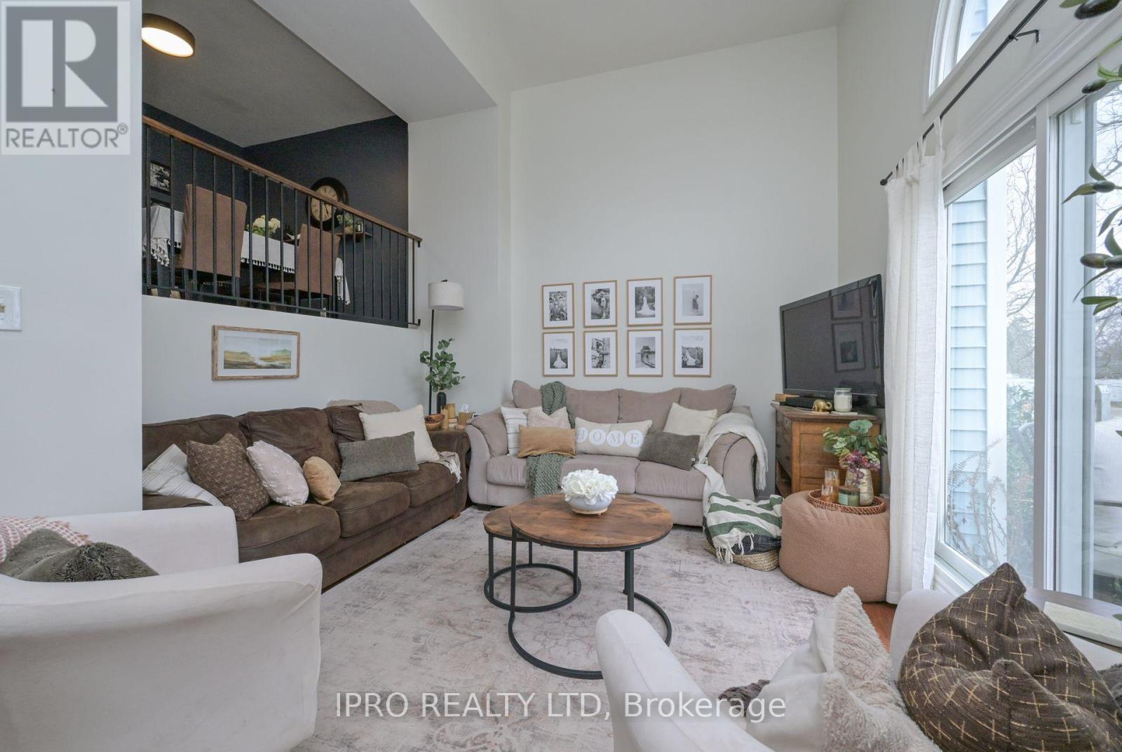 Property at 25 - 111 TRAYNOR AVENUE image 2