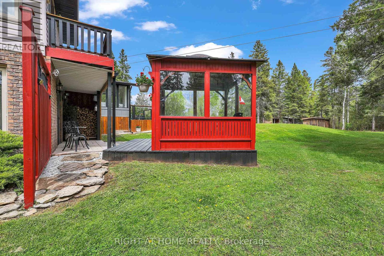 119 Sturgeon Glen Road, Kawartha Lakes (Fenelon Falls), Ontario  K0M 1N0 - Photo 32 - X12100739