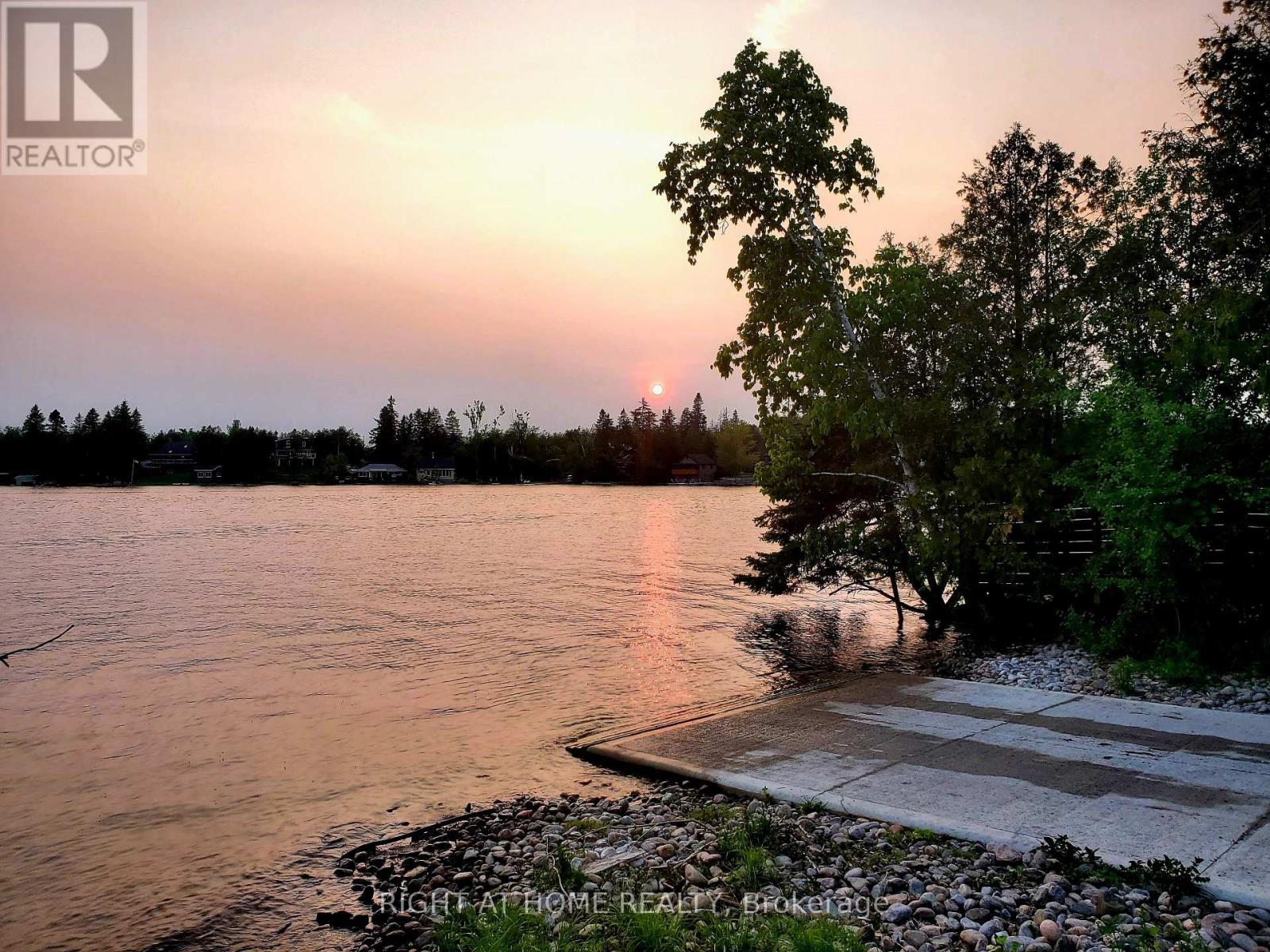 119 Sturgeon Glen Road, Kawartha Lakes (Fenelon Falls), Ontario  K0M 1N0 - Photo 45 - X12100739