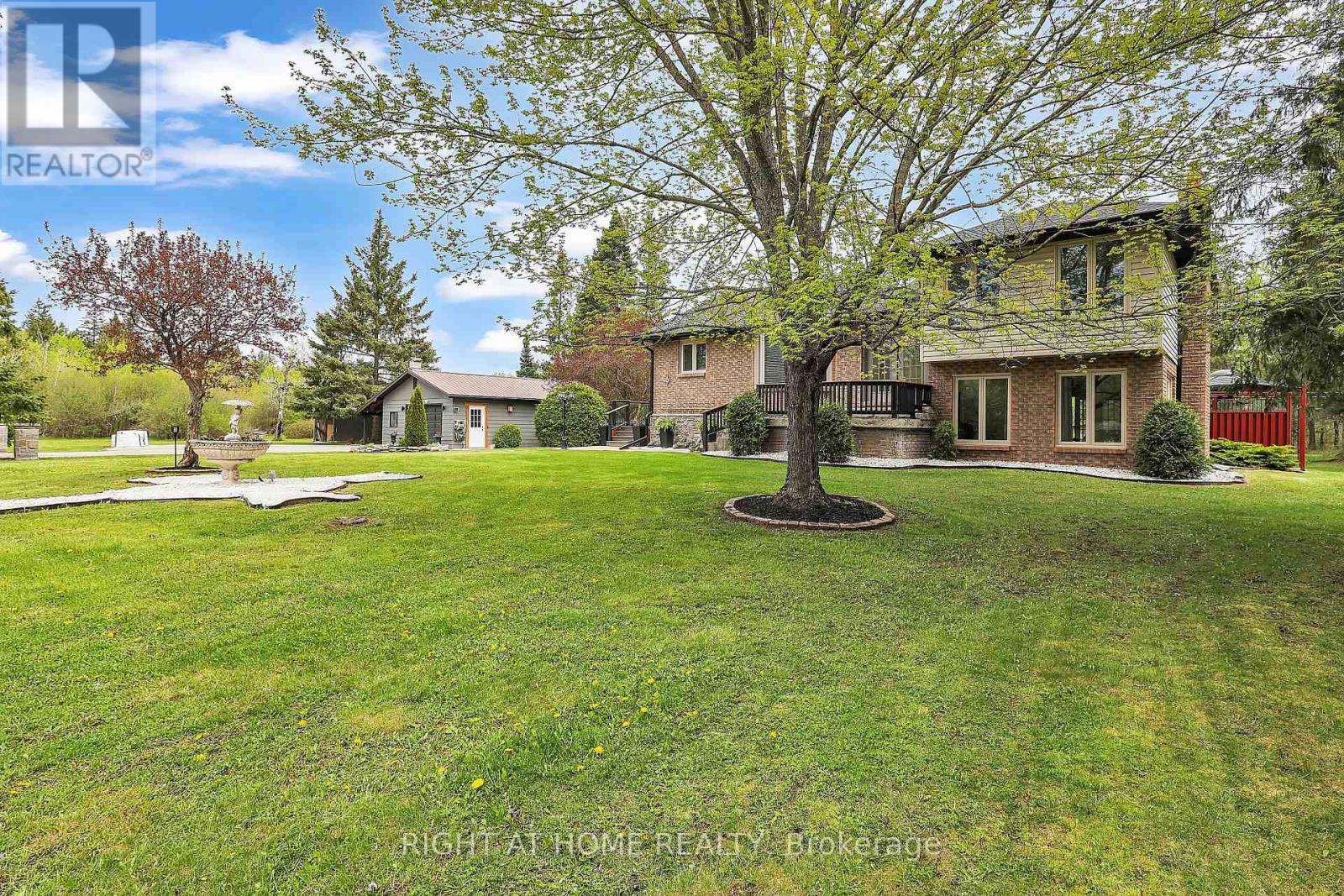 Property at 119 STURGEON GLEN ROAD image 5