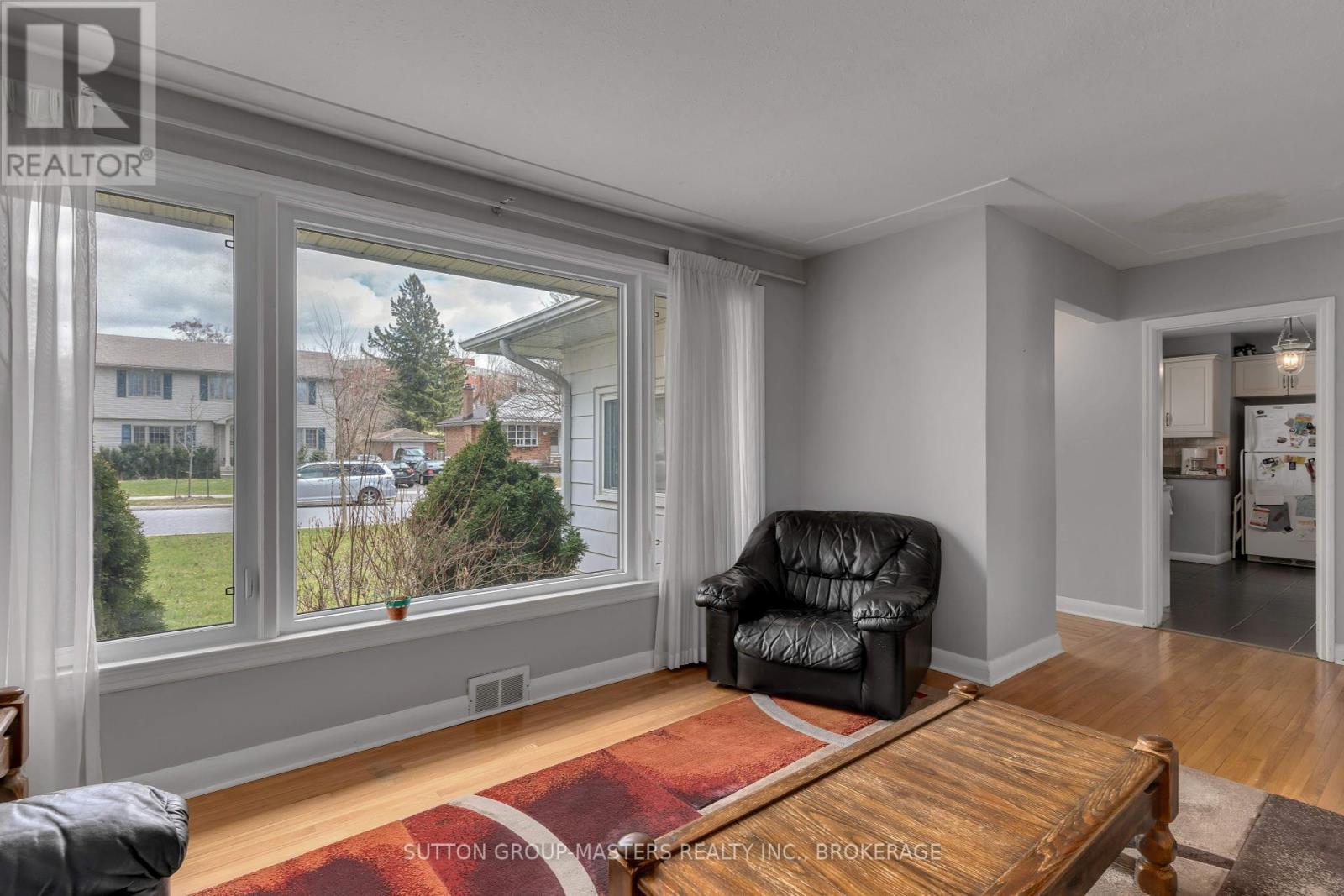 250 Yonge Street, Kingston, Ontario  K7M 1G5 - Photo 10 - X12100842