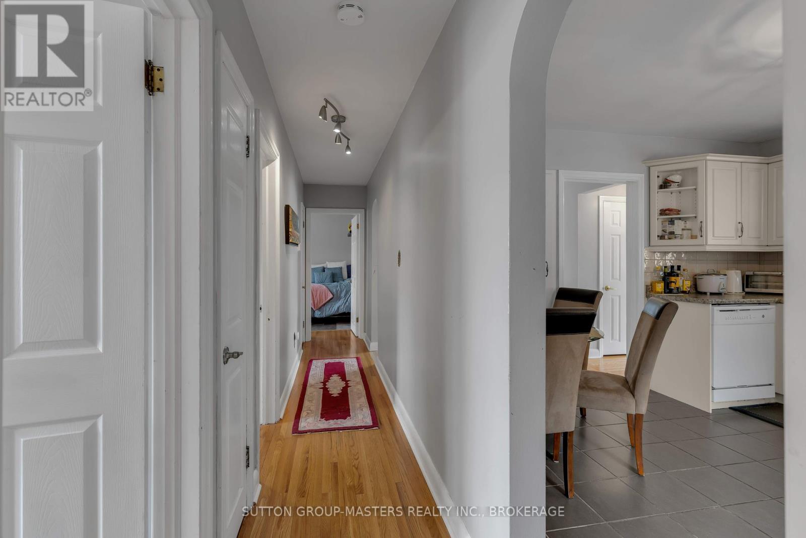 250 Yonge Street, Kingston, Ontario  K7M 1G5 - Photo 14 - X12100842