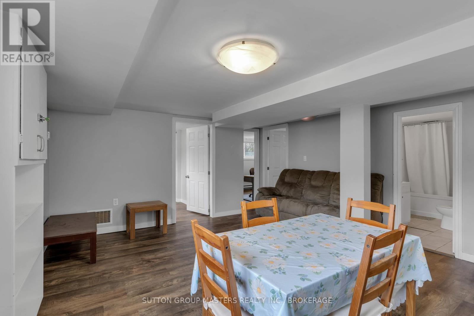 250 Yonge Street, Kingston, Ontario  K7M 1G5 - Photo 28 - X12100842