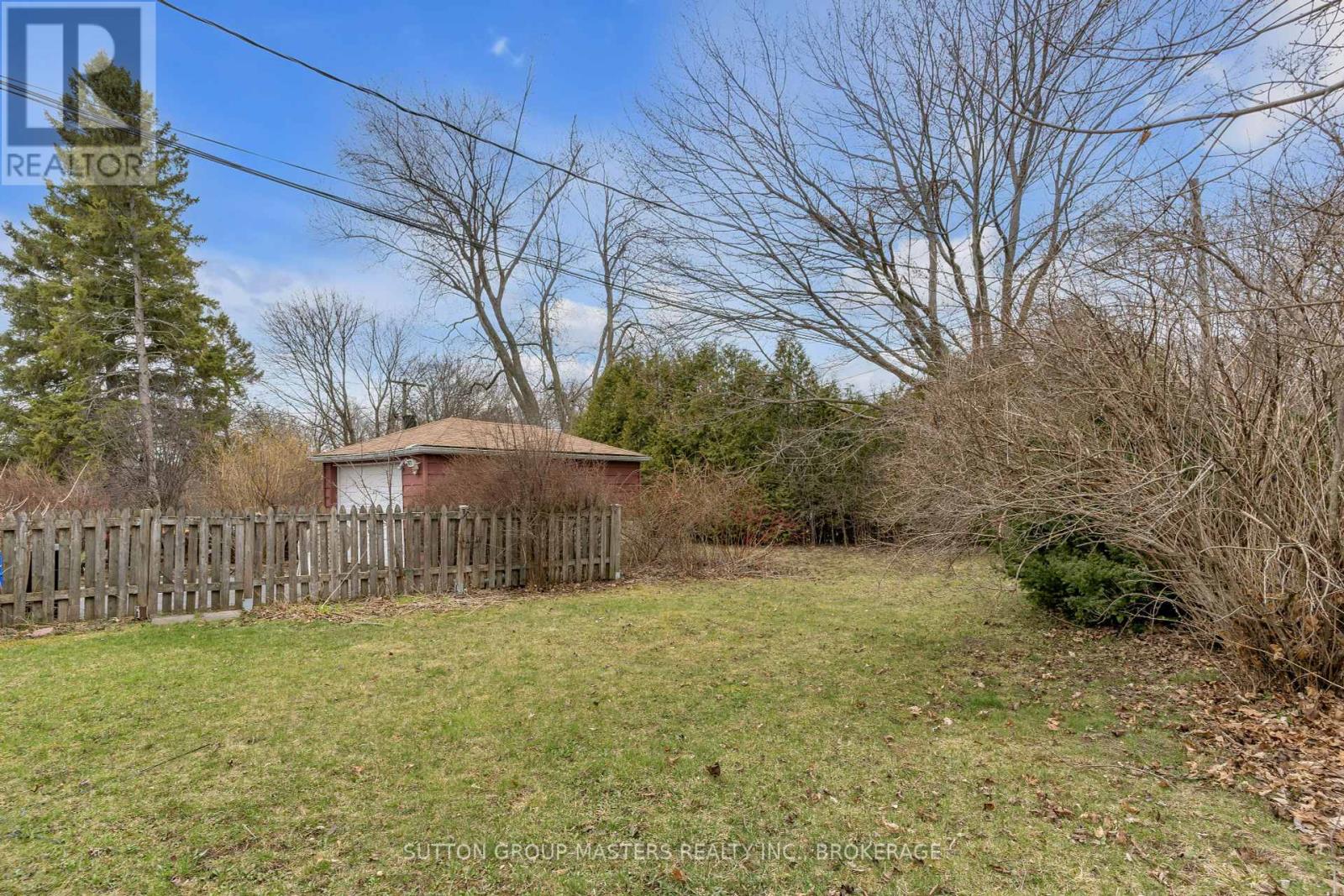 250 Yonge Street, Kingston, Ontario  K7M 1G5 - Photo 40 - X12100842