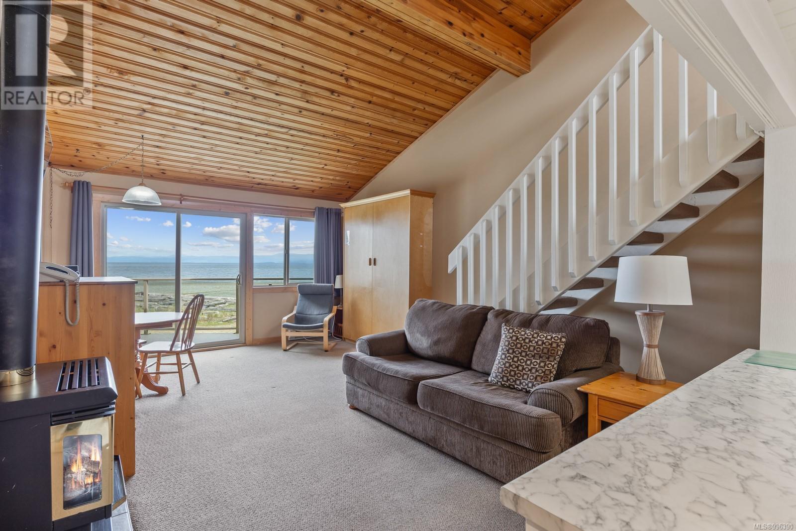 220 3295 Island Hwy W, Qualicum Beach, British Columbia  V9K 2C6 - Photo 12 - 996390