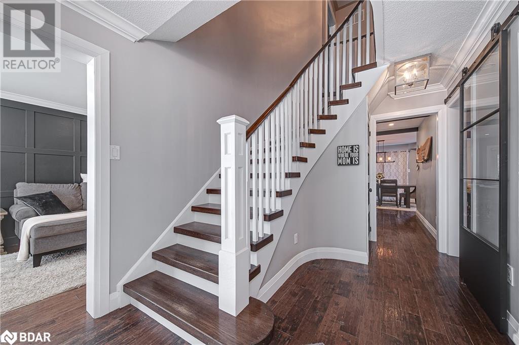 92 Golden Meadow Road, Barrie, Ontario  L4N 7G4 - Photo 13 - 40693521